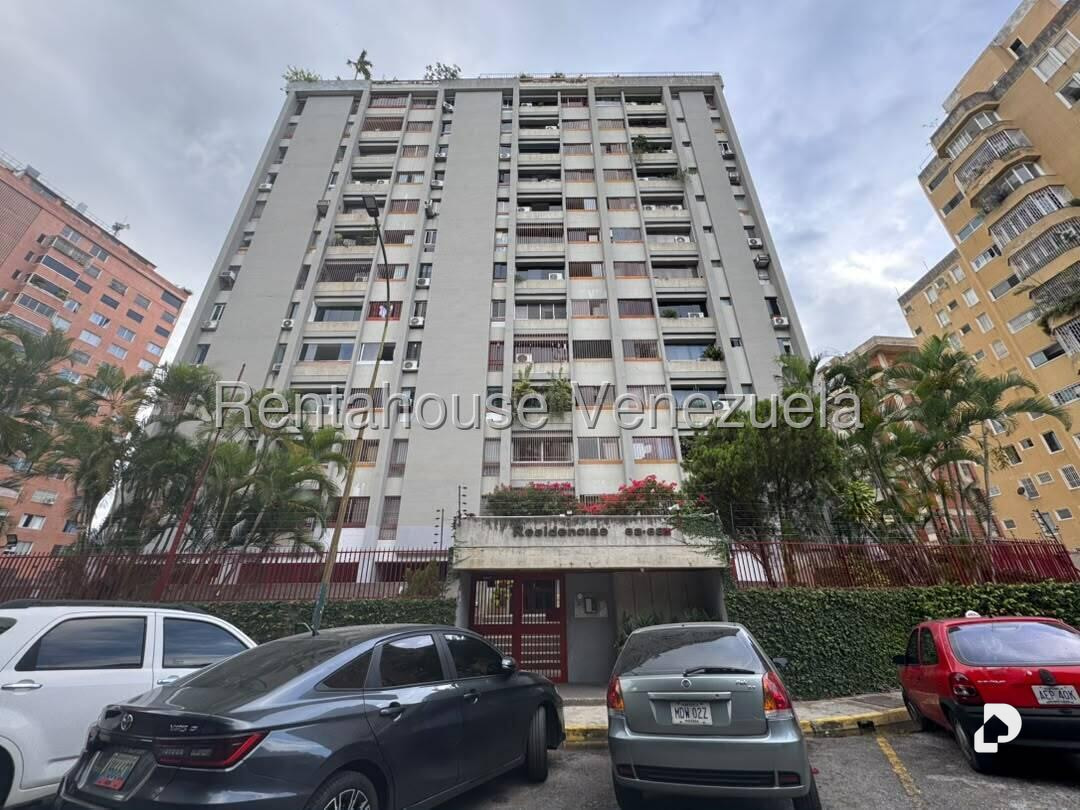 Apartamento en Prados del Este, Caracas – 2