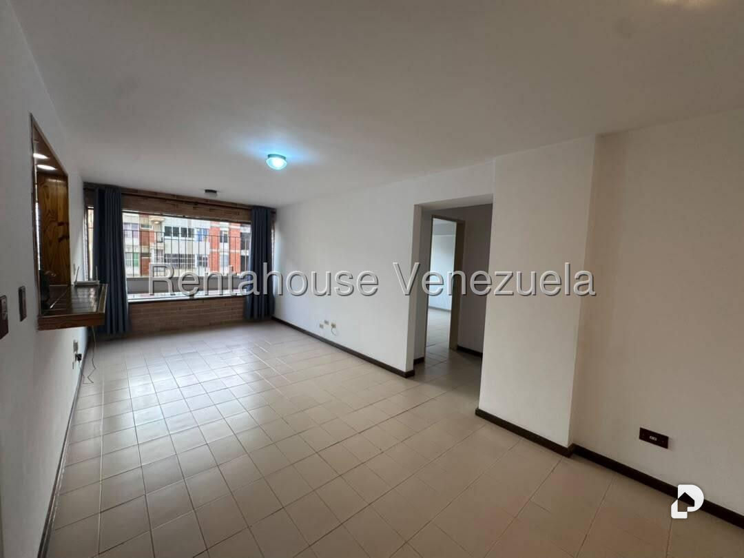 Apartamento en Prados del Este, Caracas – 11