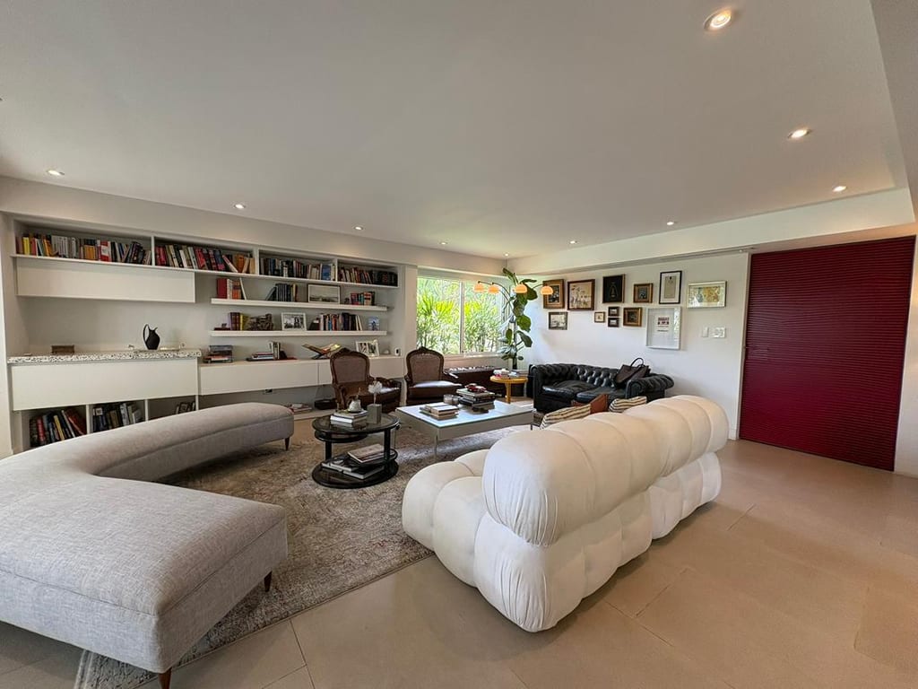 Apartamento en Altamira, Caracas - 1