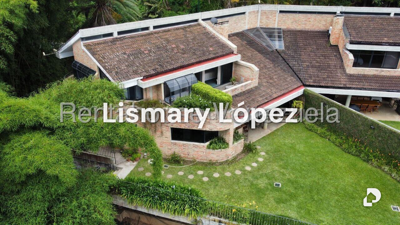 Casa en Alto Hatillo, Caracas – 2