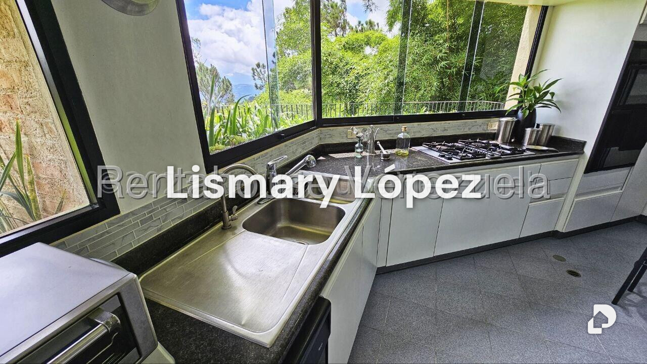 Casa en Alto Hatillo, Caracas – 25