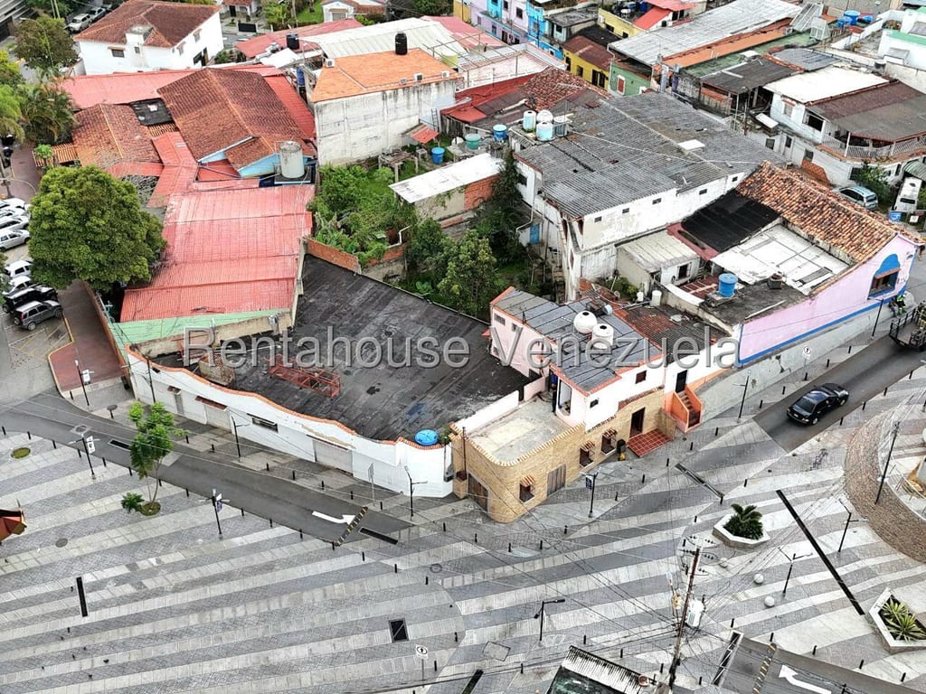 Local comercial en El Hatillo, Caracas - 1