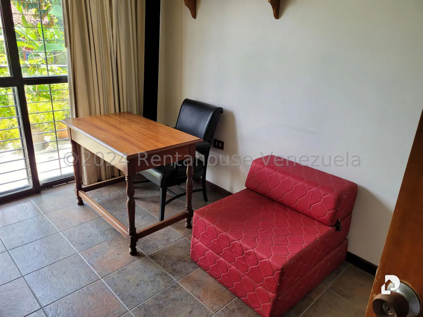 Casa en Macaracuay, Caracas – 25