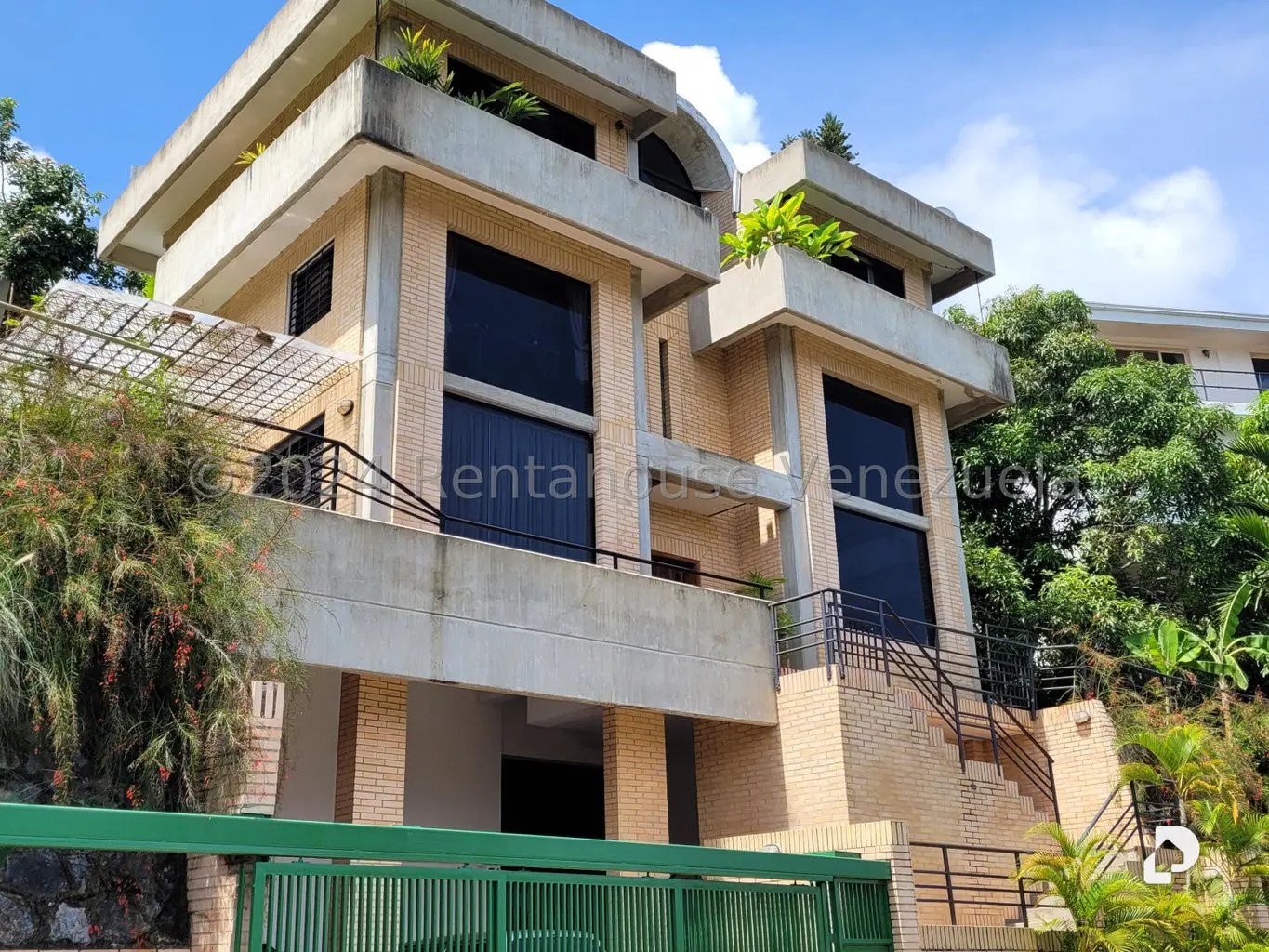 Casa en Macaracuay, Caracas – 1