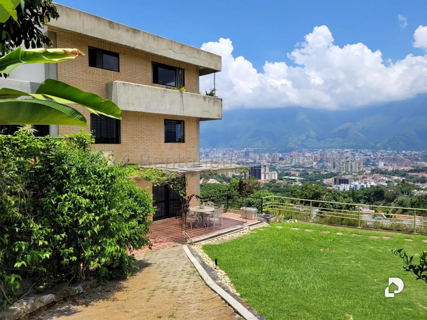 Casa en Macaracuay, Caracas – 2