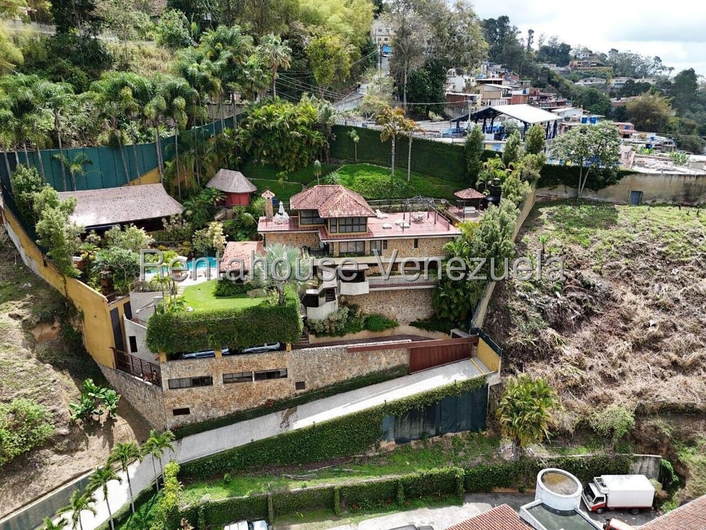 Casa en Alto Hatillo, Caracas - 1