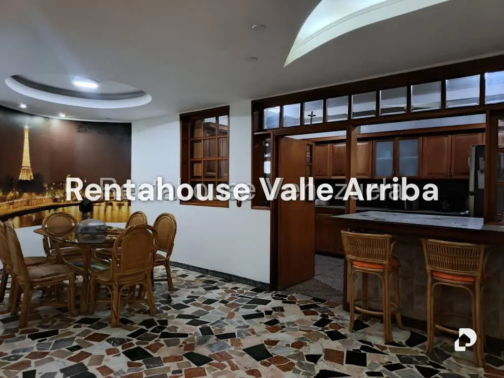 Casa en Colinas de Vista Alegre, Caracas – 13