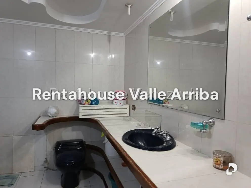 Casa en Colinas de Vista Alegre, Caracas – 20