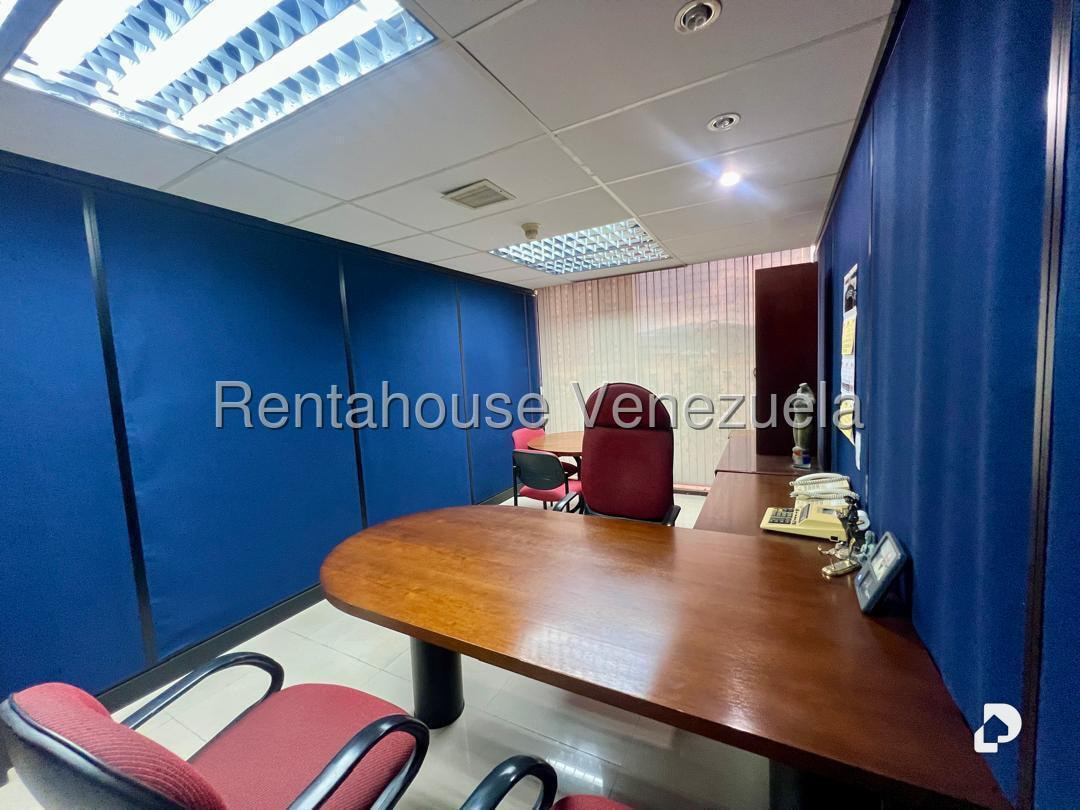 Oficina en La California Norte, Caracas – 23