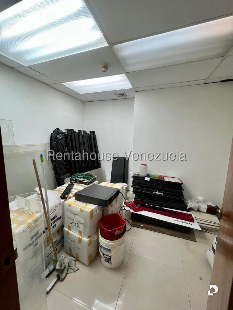 Oficina en La California Norte, Caracas – 29