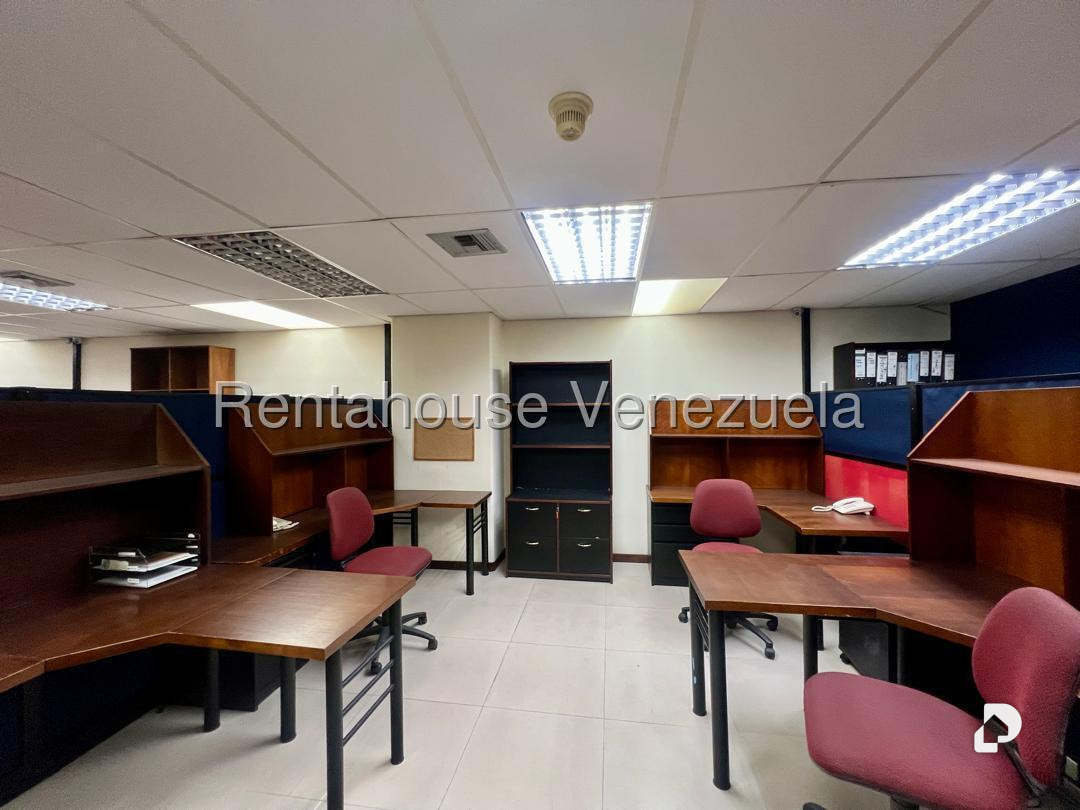 Oficina en La California Norte, Caracas – 19