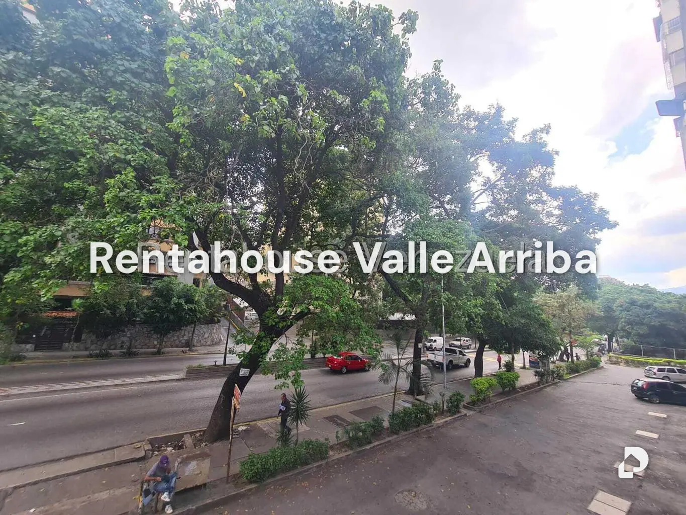 Local comercial en La Urbina, Caracas – 13