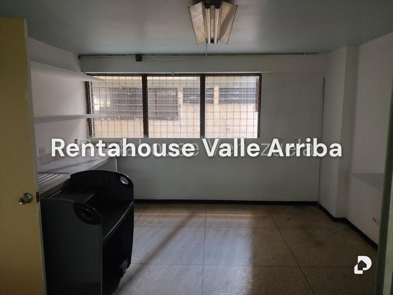 Local comercial en Parroquia San Juan, Caracas – 11