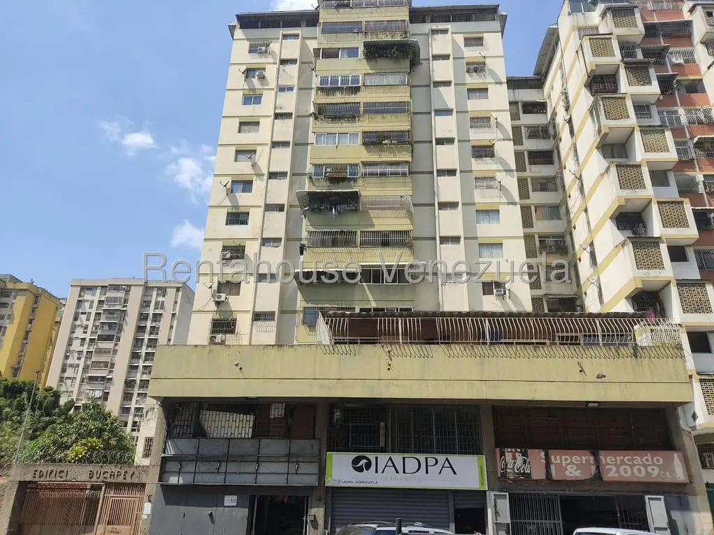 Local comercial en Caracas - 1