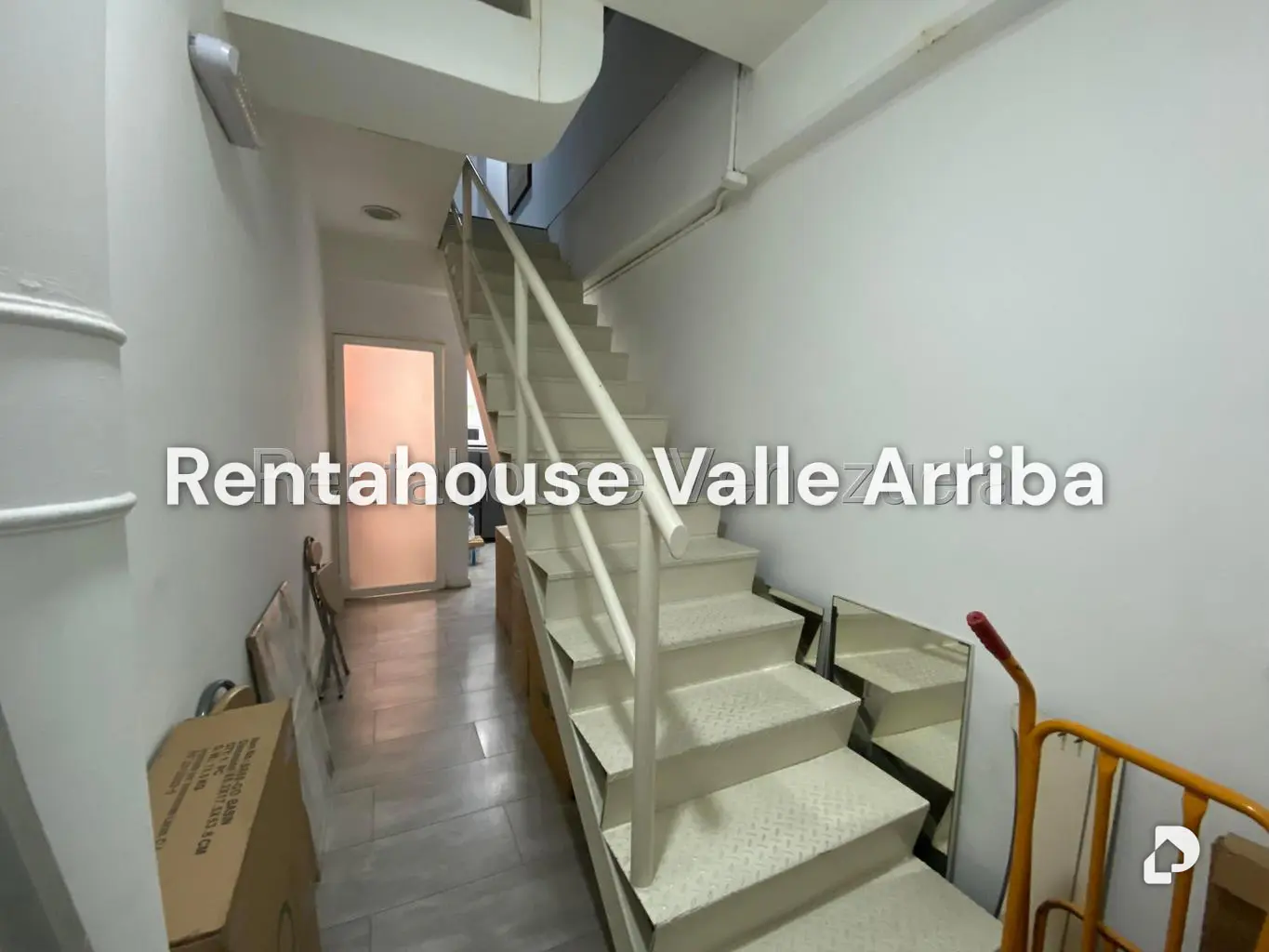 Local comercial en El Rosal, Caracas – 12