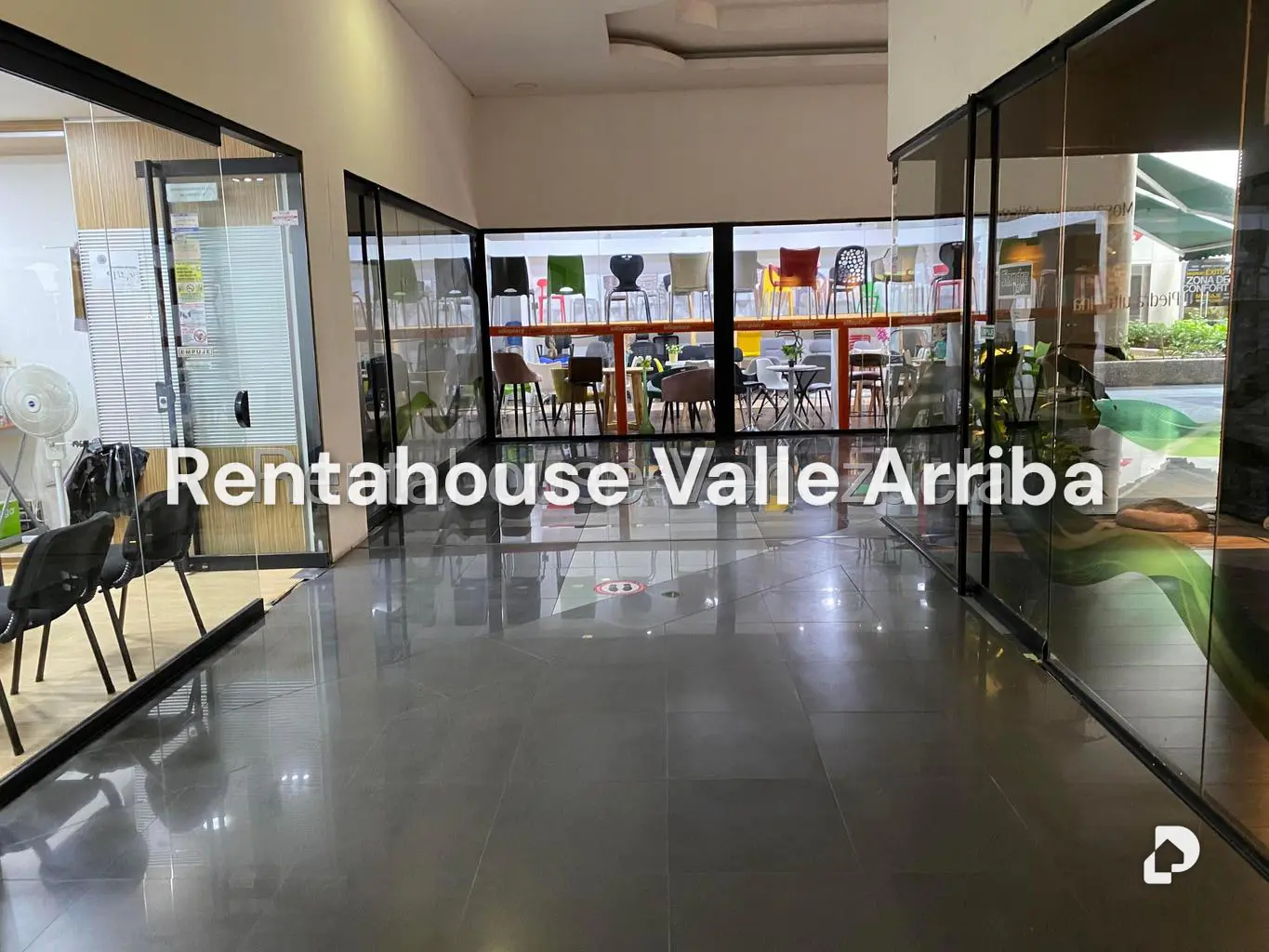 Local comercial en El Rosal, Caracas – 16