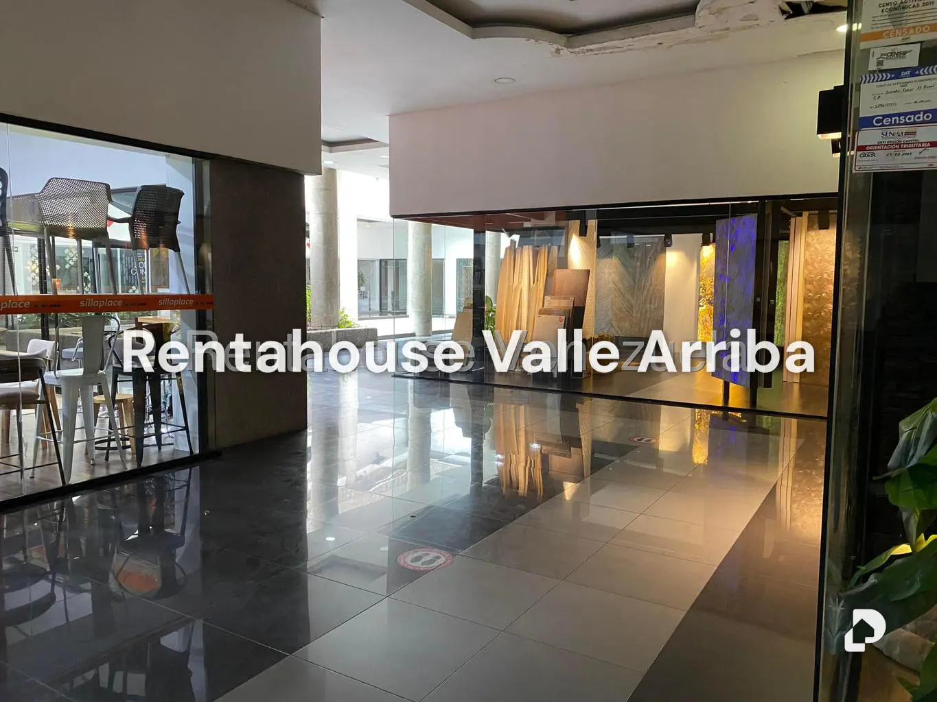 Local comercial en El Rosal, Caracas – 17
