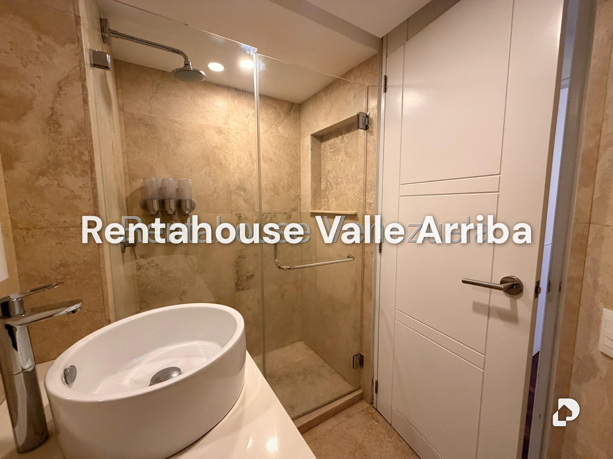 Apartamento en Campo Alegre, Caracas – 15