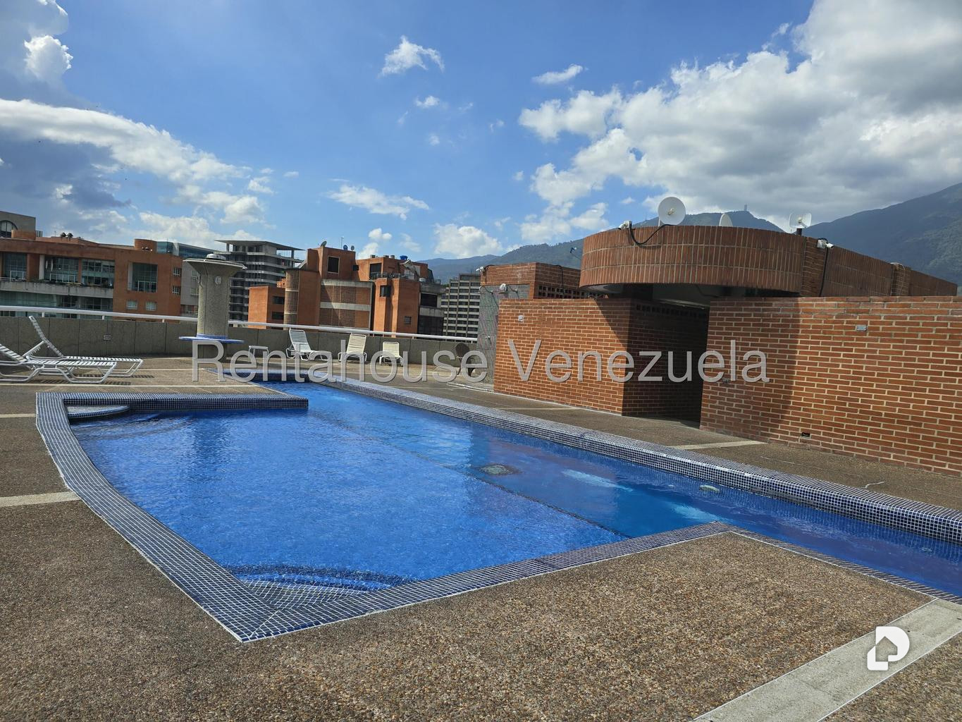 Apartamento en El Rosal, Caracas – 4