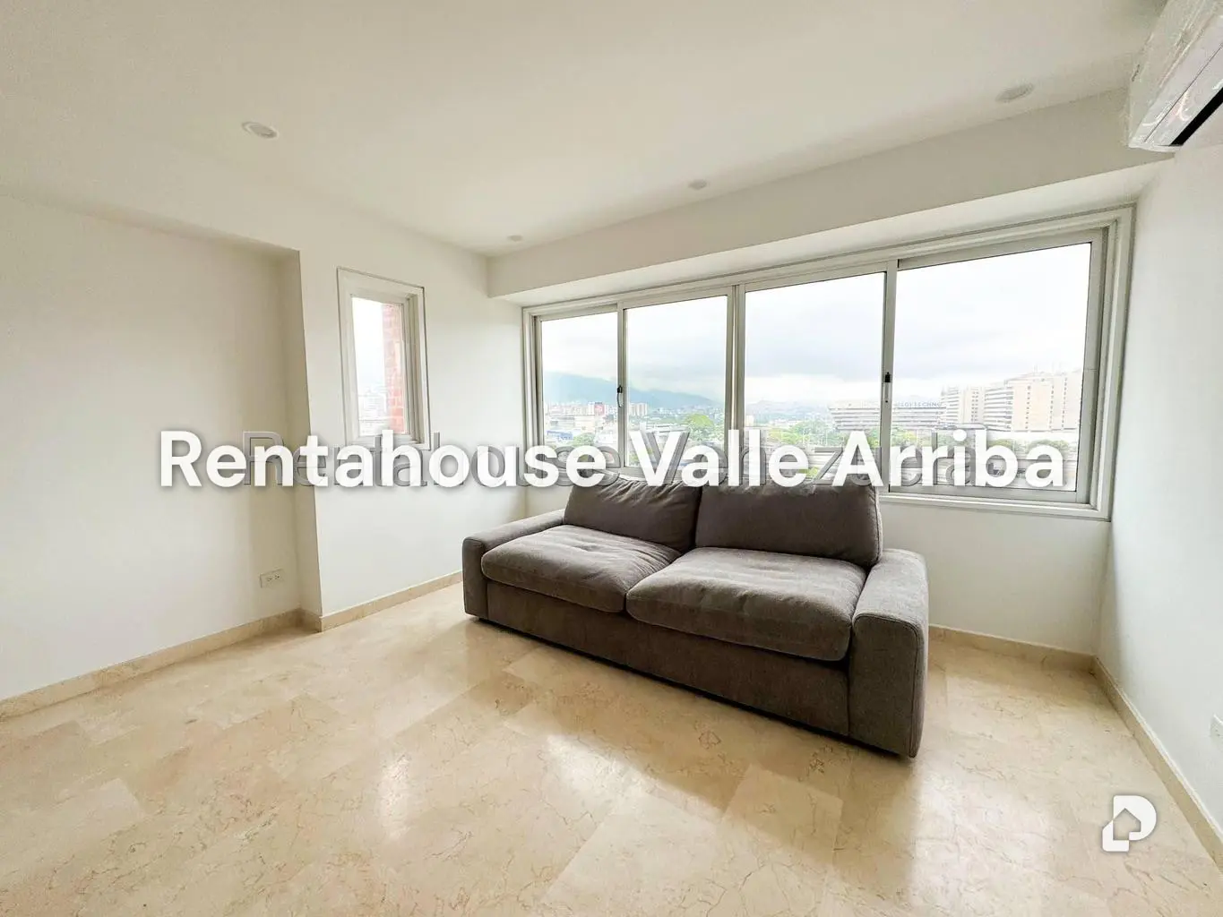 Apartamento en El Rosal, Caracas – 20