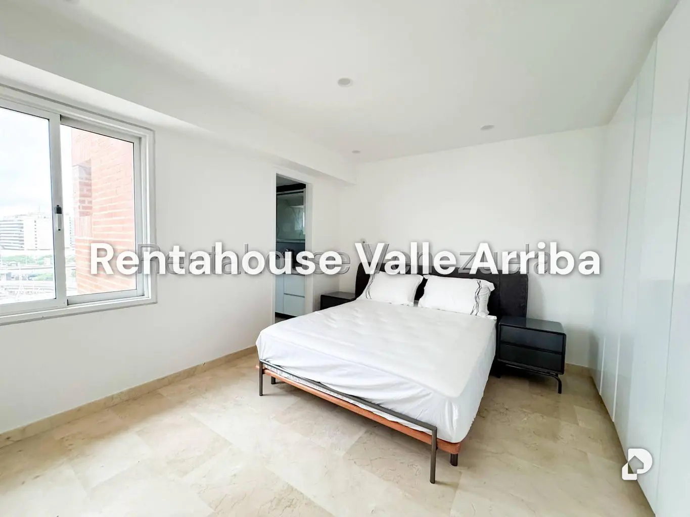 Apartamento en El Rosal, Caracas – 29