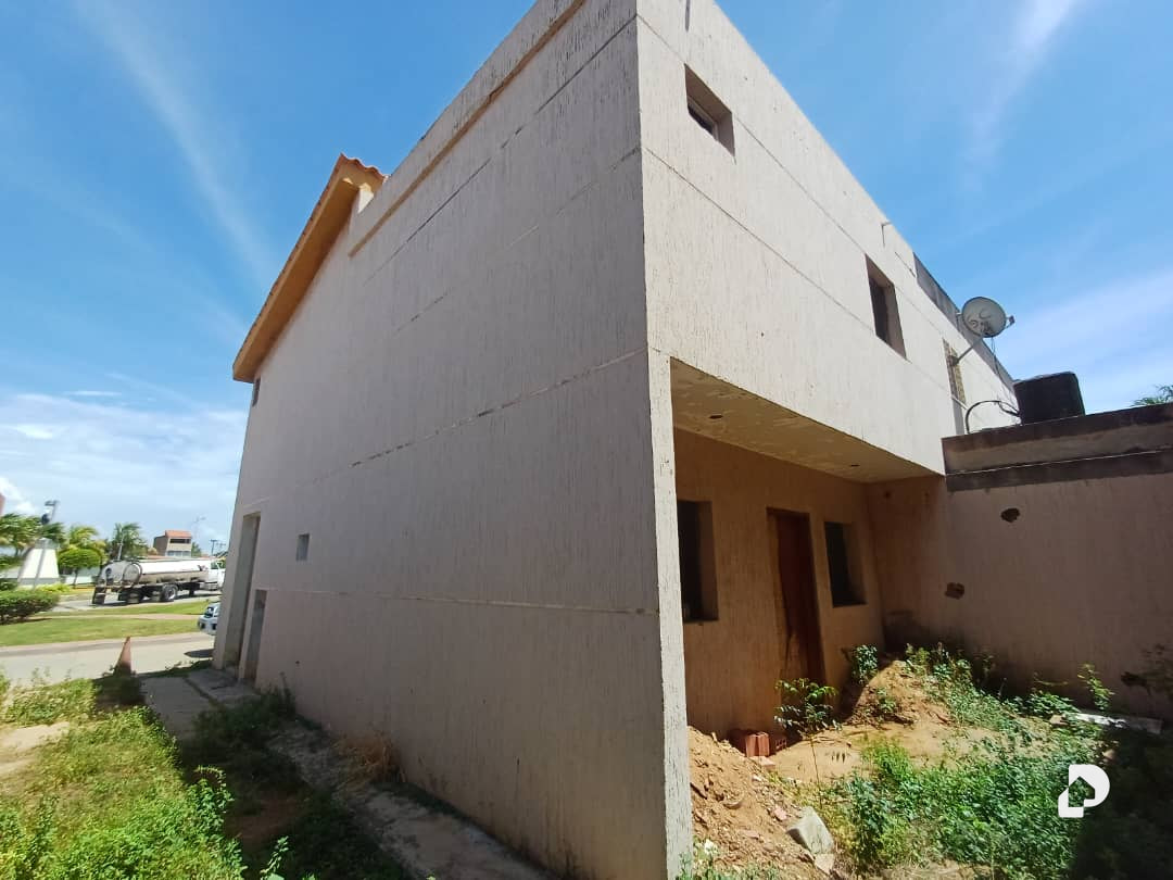Townhouse en Circunvalación No. 2, Maracaibo – 23