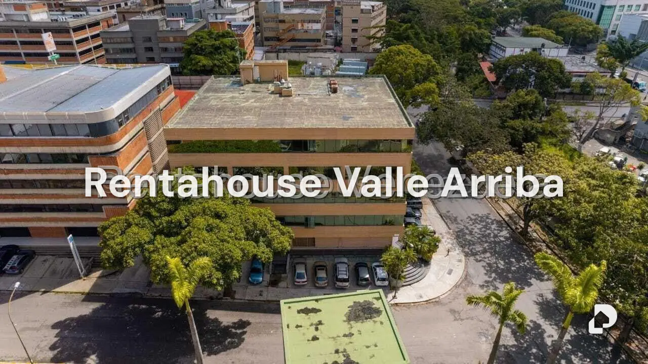 Edificio en La Urbina, Caracas – 4