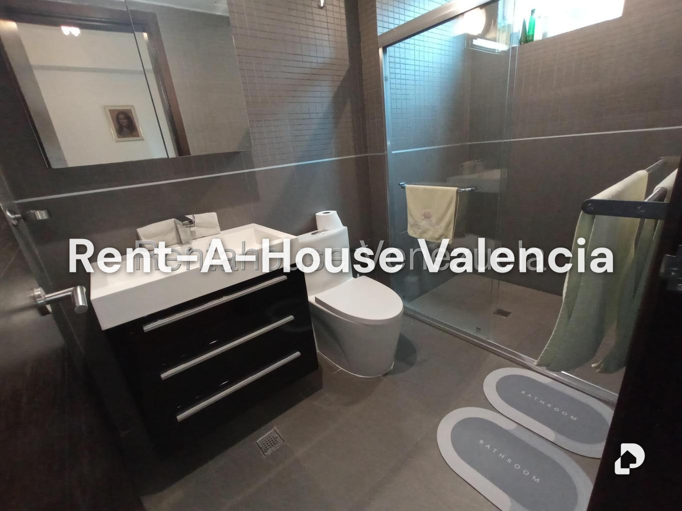 Apartamento en Las Chimeneas, Valencia – 28