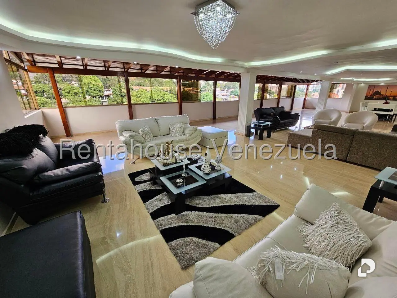 Apartamento en Santa Fe Norte, Caracas – 18