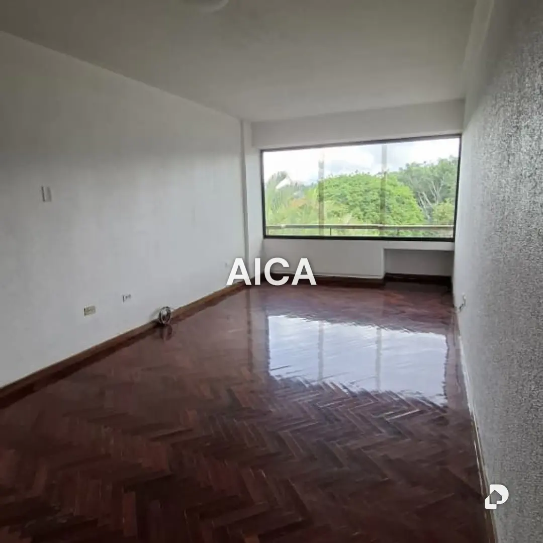 Apartamento en La Lagunita, Caracas – 8