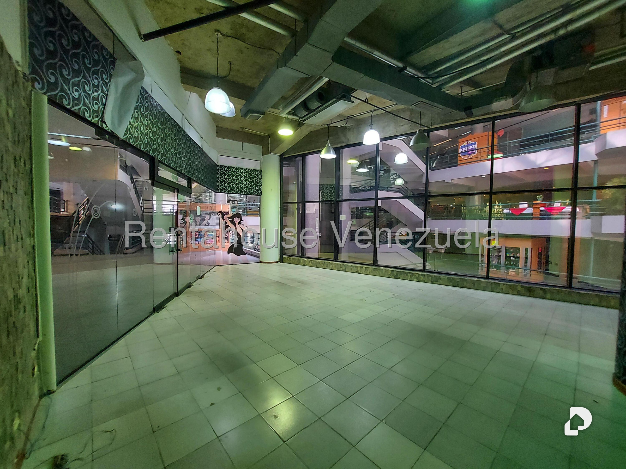 Local comercial en Terrazas del Ávila, Caracas – 3