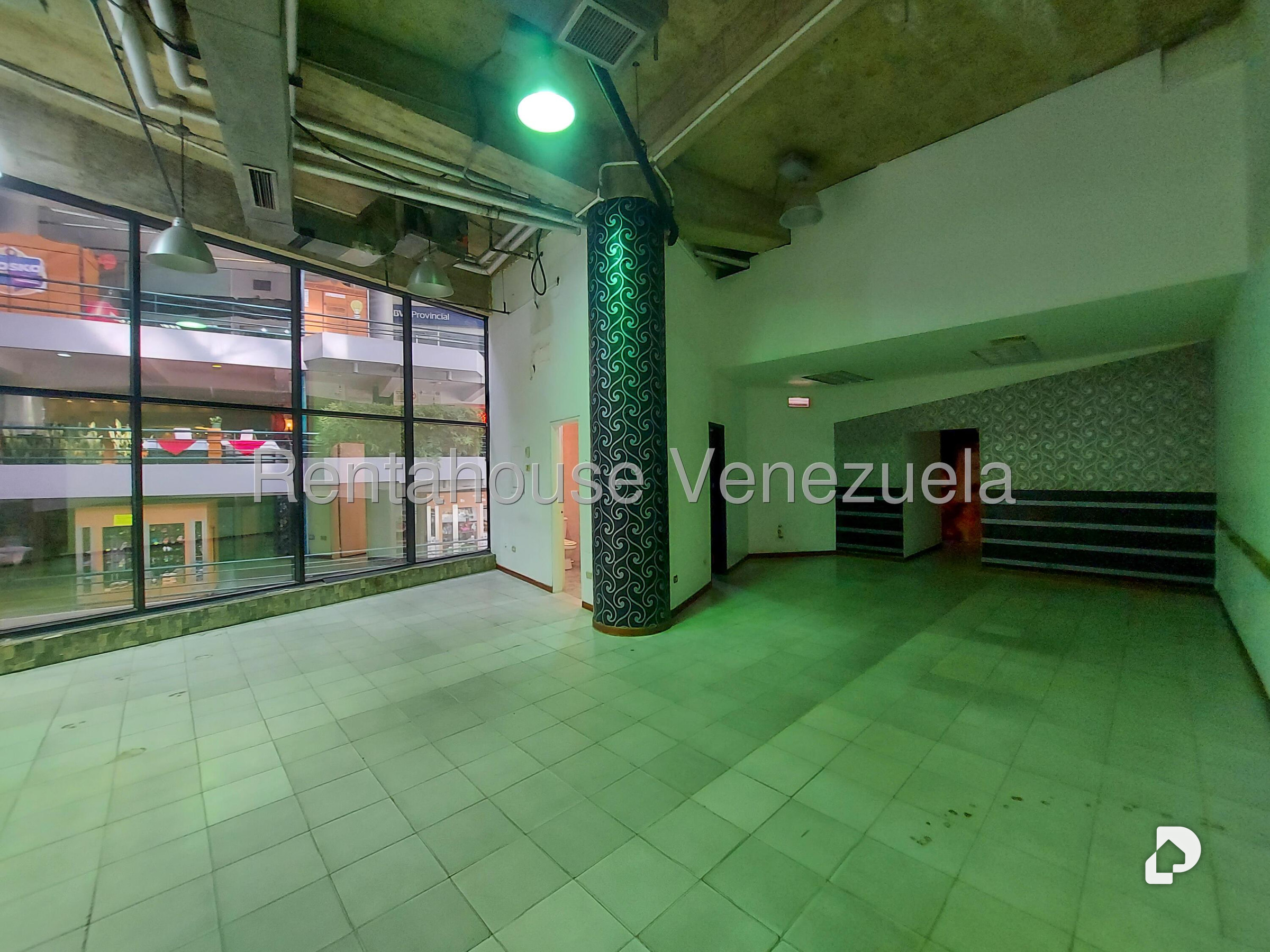 Local comercial en Terrazas del Ávila, Caracas – 2
