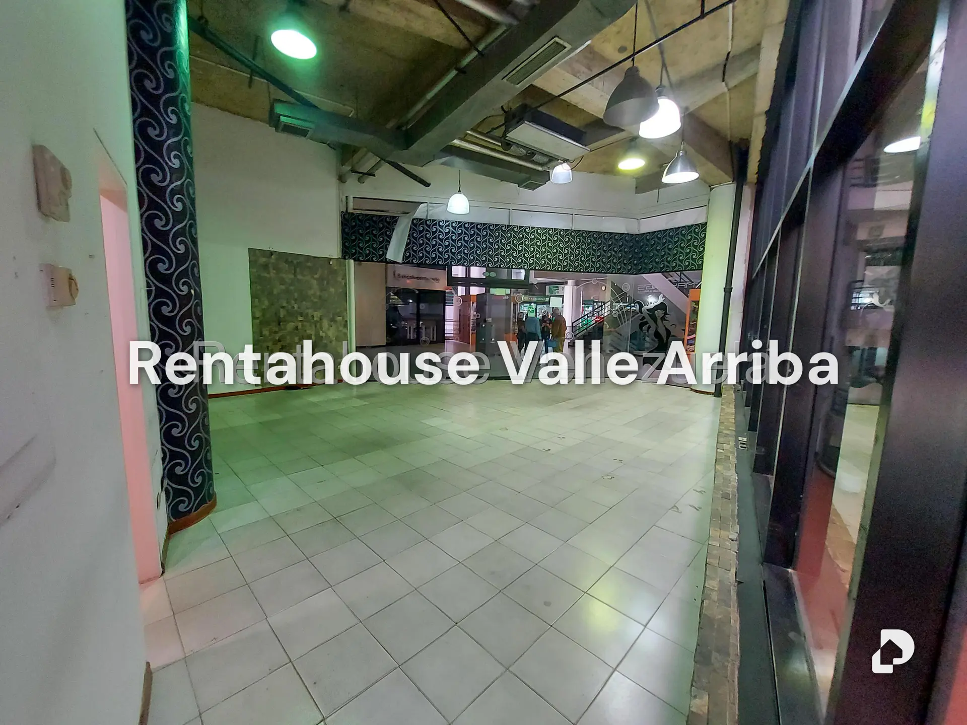 Local comercial en Terrazas del Ávila, Caracas – 4