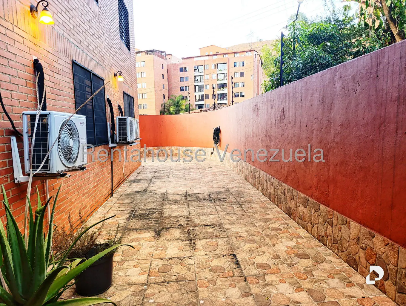 Apartamento en Colinas de La Tahona, Caracas – 28