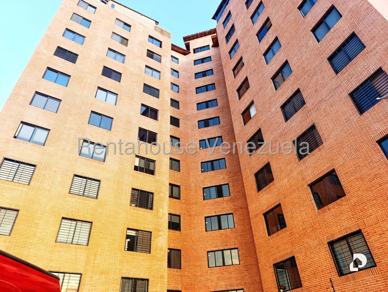 Apartamento en Colinas de La Tahona, Caracas – 2