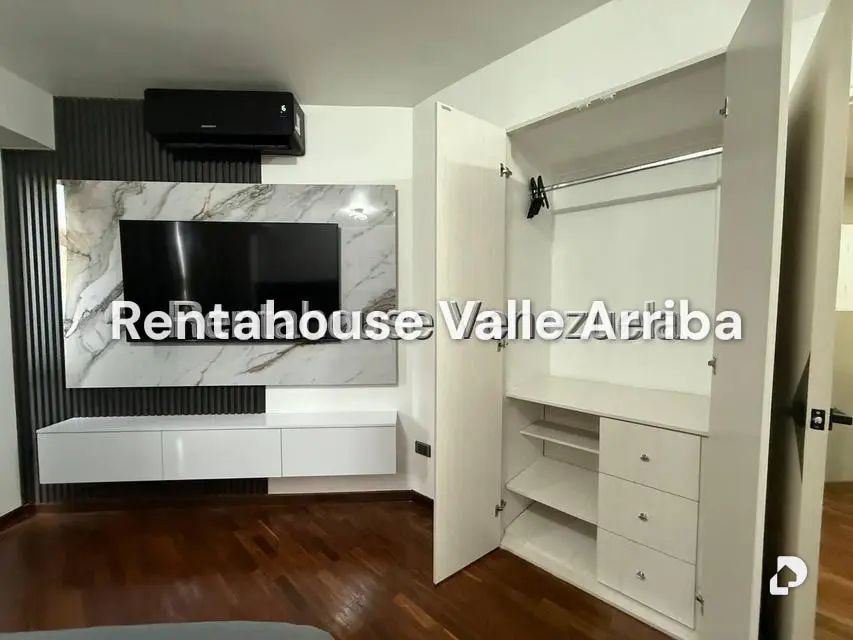 Apartamento en El Rosal, Caracas – 16