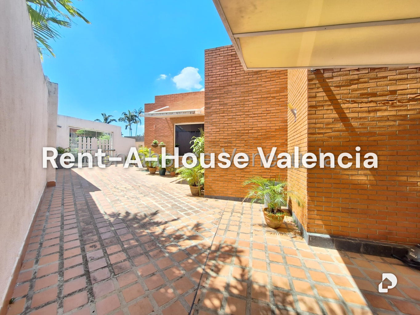 Casa en Altos de Guataparo, Valencia – 20