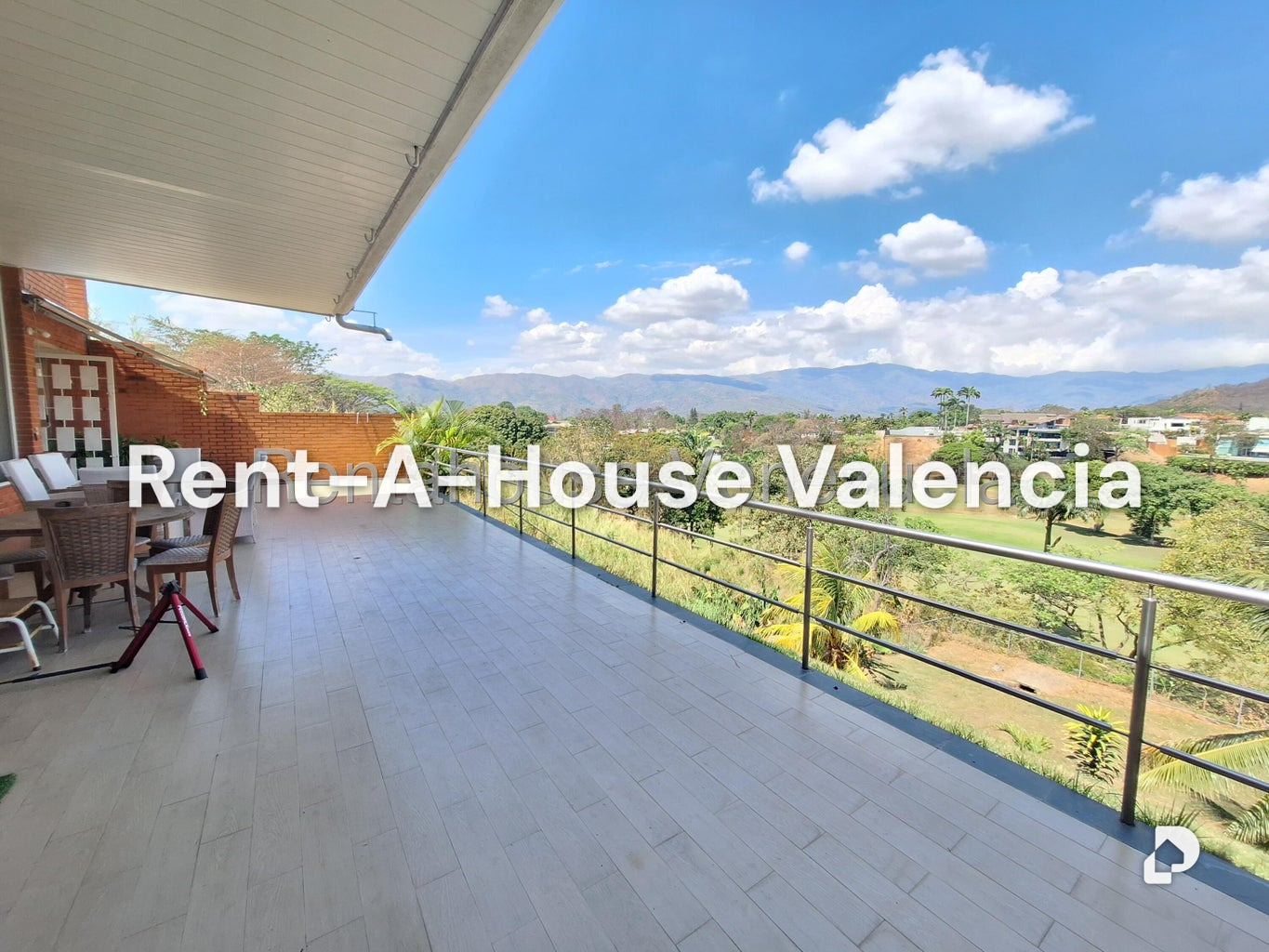 Casa en Altos de Guataparo, Valencia – 9