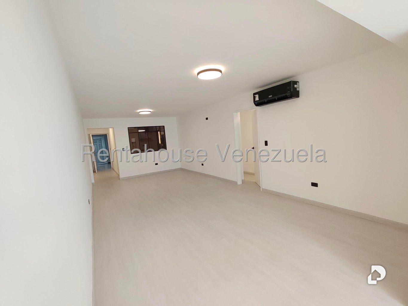 Apartamento en Santa Fe Sur, Caracas – 2