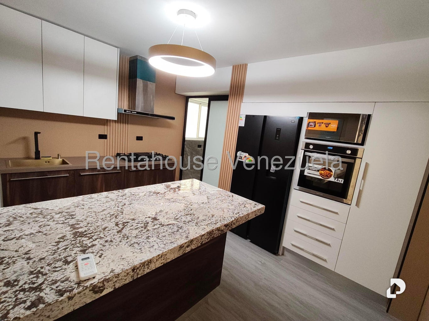 Apartamento en Santa Fe Sur, Caracas – 7