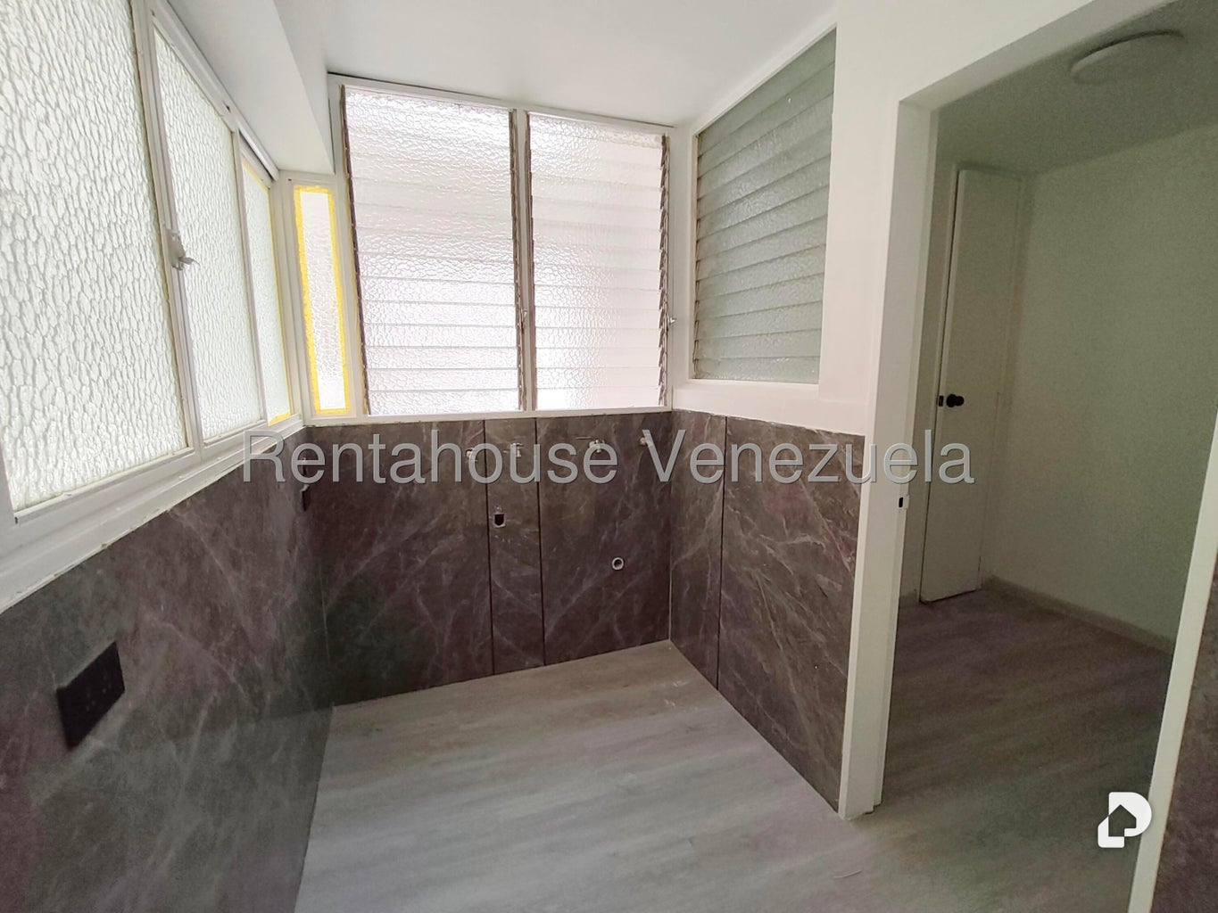 Apartamento en Santa Fe Sur, Caracas – 13
