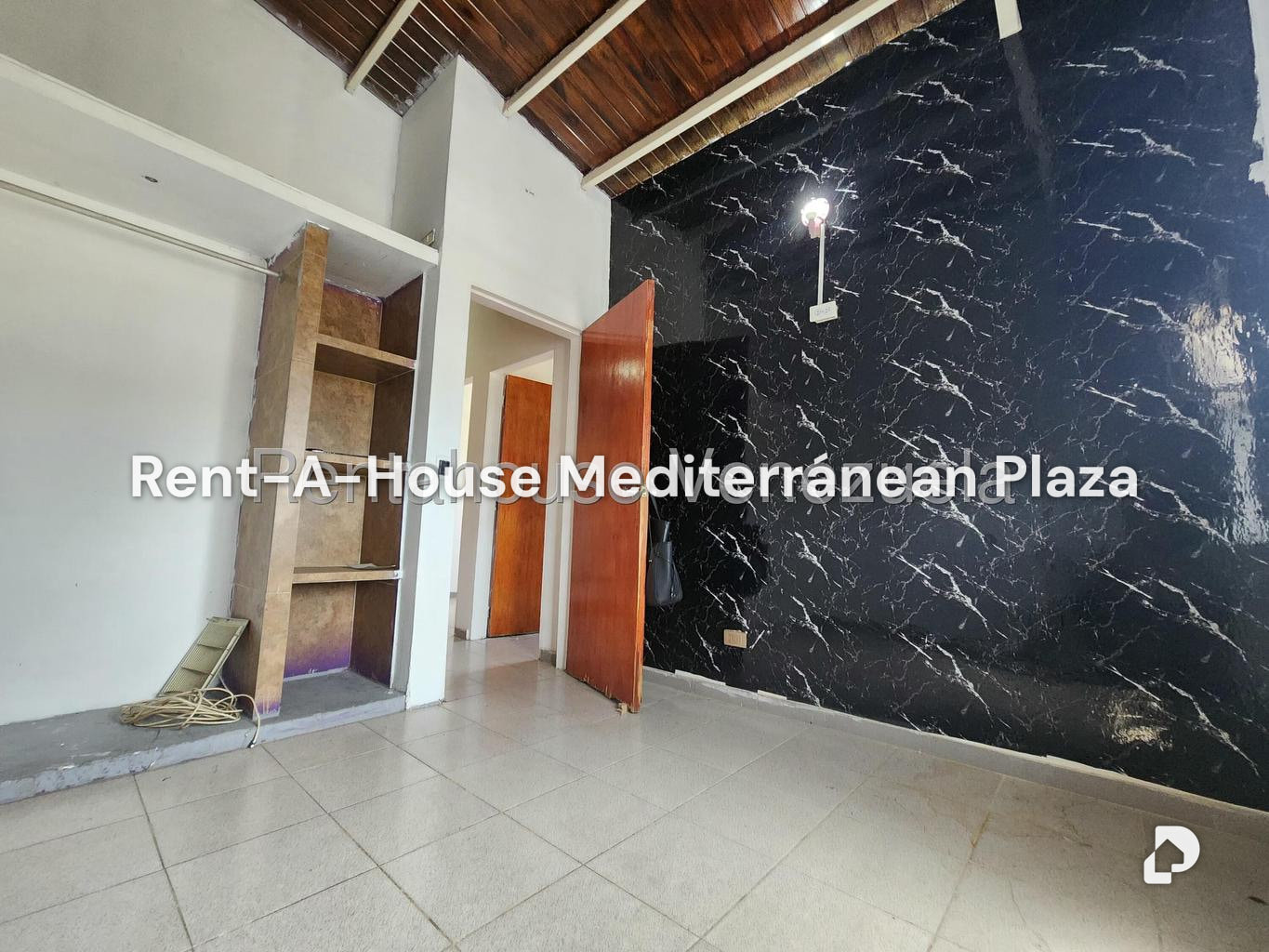 Apartment in Paraparal, Los Guayos – 15