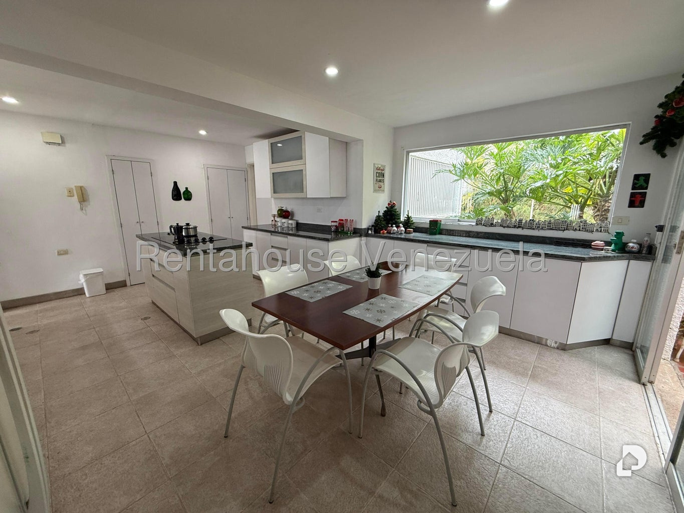 Casa en Colinas del Tamanaco, Caracas – 15