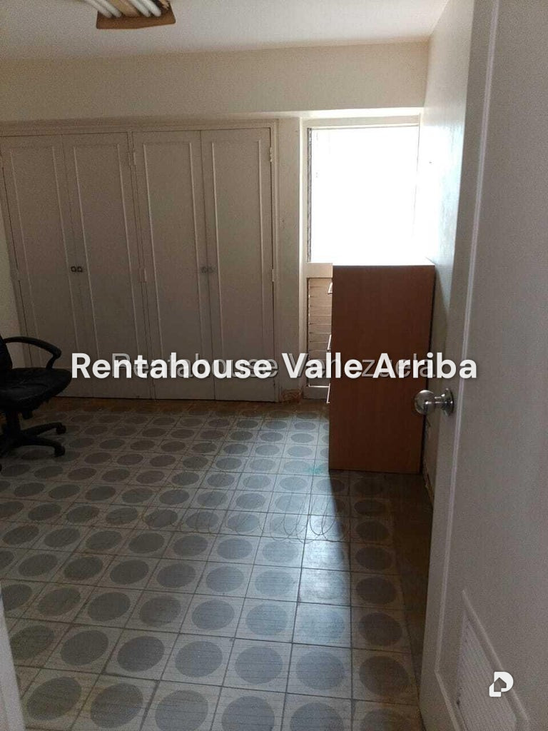 Apartment in Santa Eduvigis, Caracas – 12