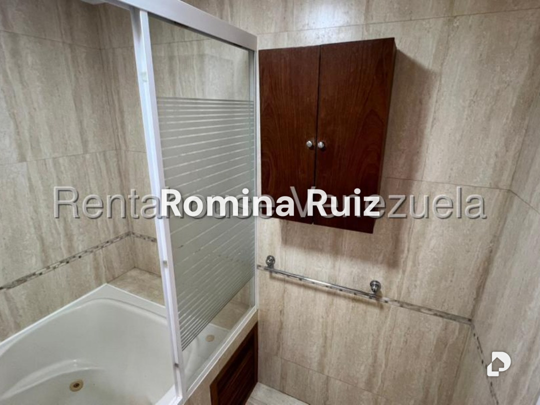 Apartamento en Colinas de La Tahona, Caracas – 17