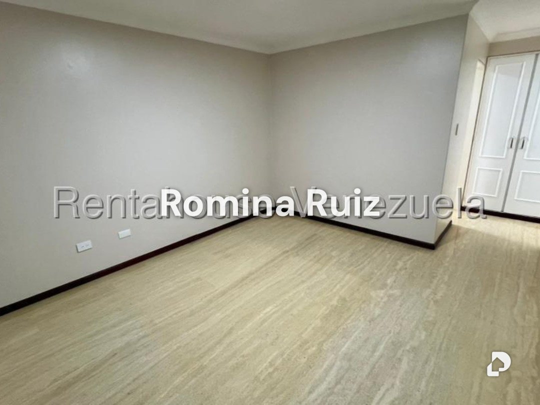Apartamento en Colinas de La Tahona, Caracas – 15