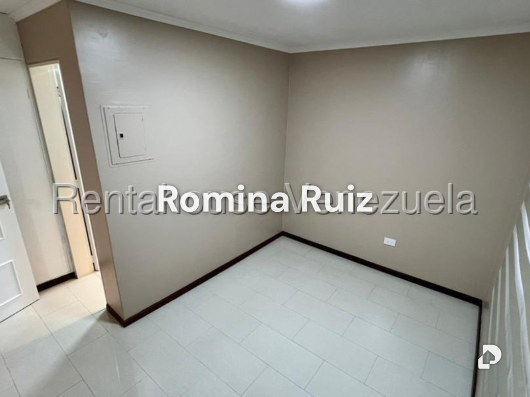 Apartamento en Colinas de La Tahona, Caracas – 12