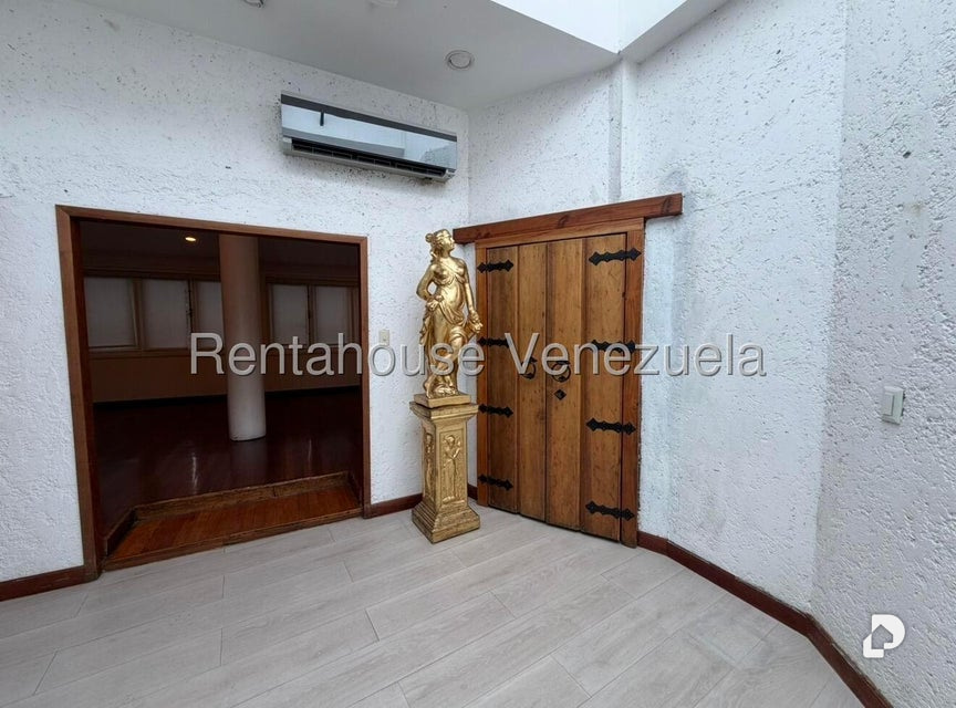 Local comercial en El Hatillo, Caracas – 3