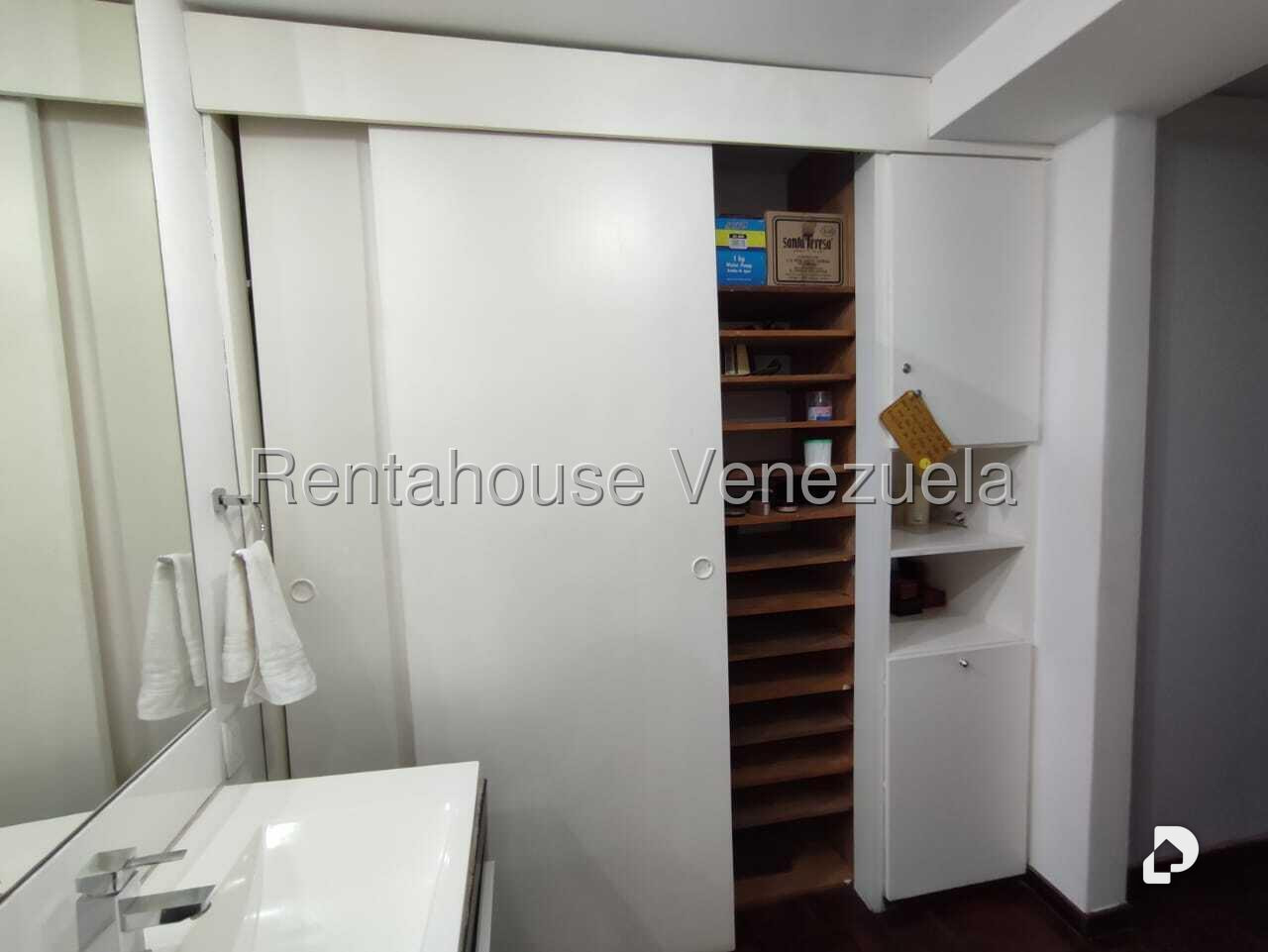 Apartamento en Los Naranjos de las Mercedes, Caracas – 11