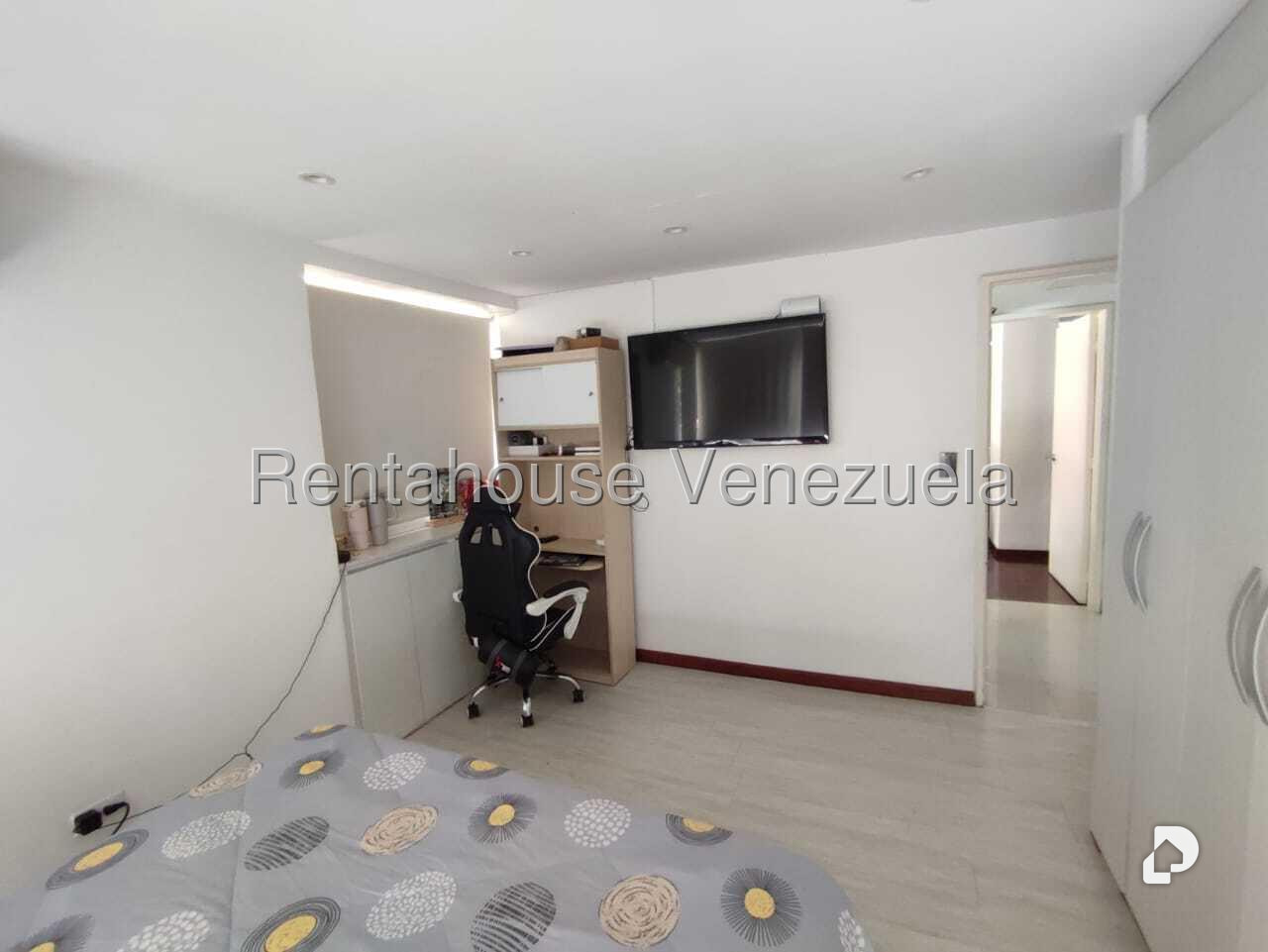 Apartamento en Los Naranjos de las Mercedes, Caracas – 20